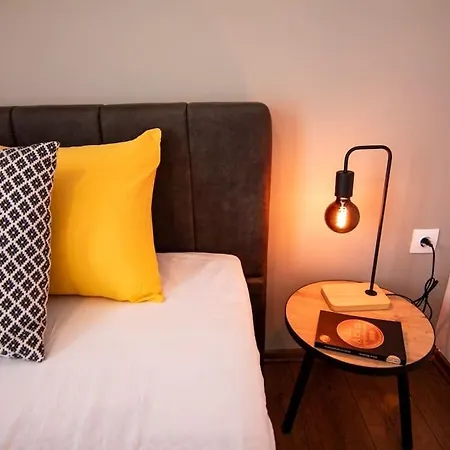 With Private Parking Apartment