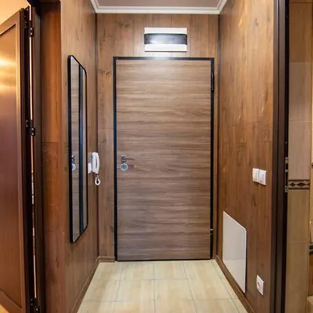 With Private Parking Apartment