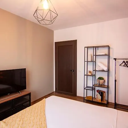 Appartement With Private Parking 1